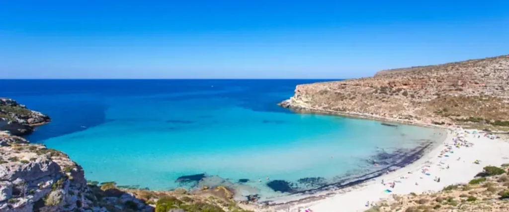 Spiaggia dei Conigli, Lampedusa